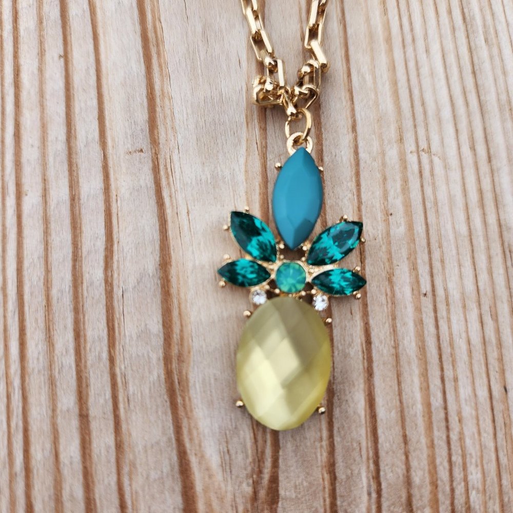 Banana republic gold pineapple charm